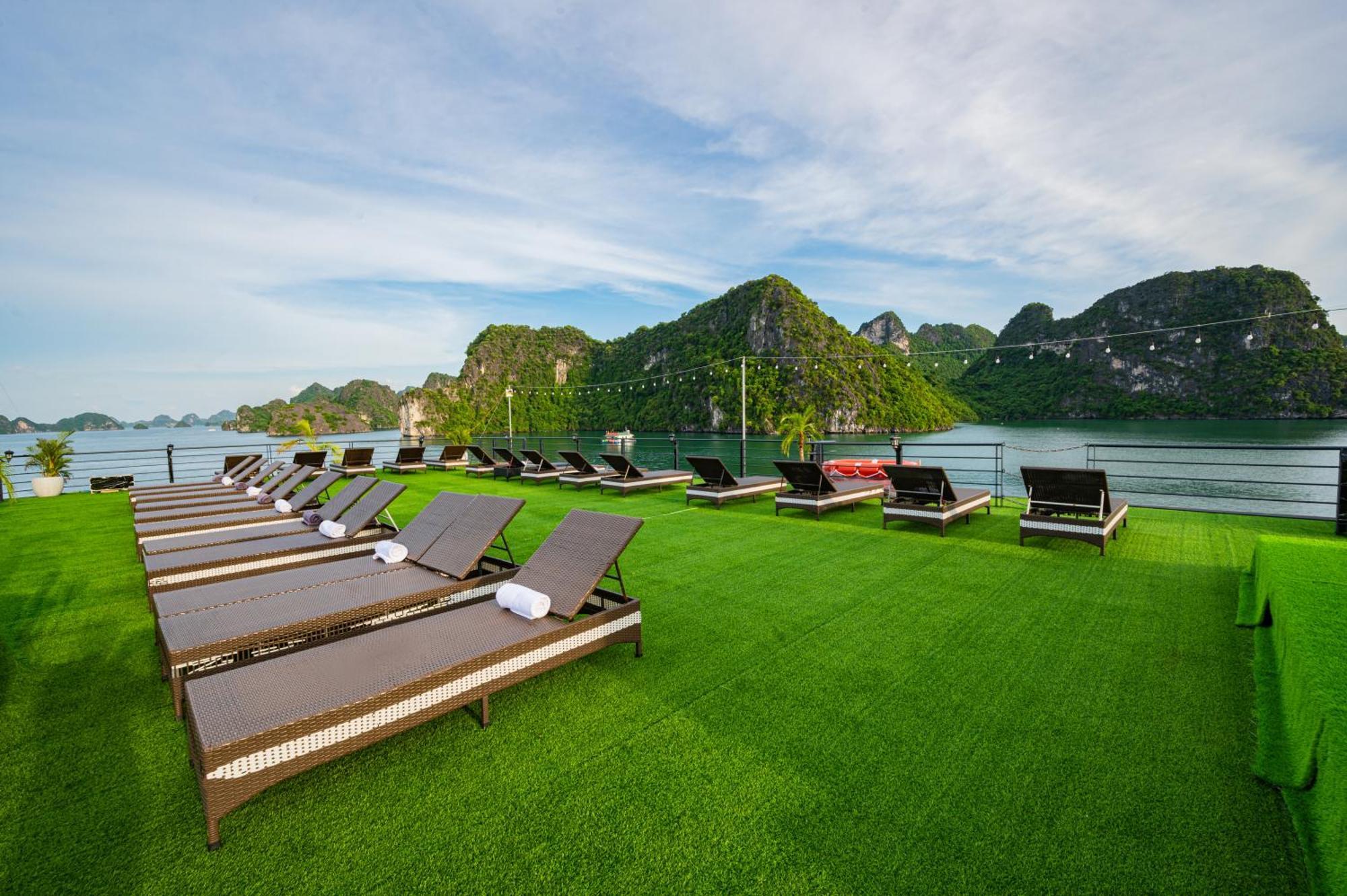 Velar Of The Sea Otel Ha Long Dış mekan fotoğraf